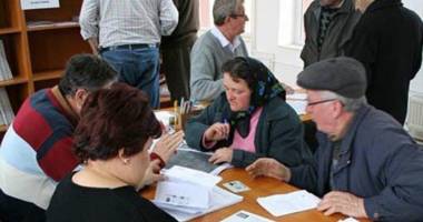 Stire din Economie : S-a încheiat campania de primire a cererilor unice de plată, în agricultură