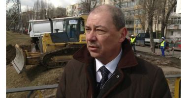 Stire din Social : Salariaţii primăriilor din comune reiau protestele. Ce revendicări au