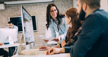 Stire din Social : Salariaţii au dreptul la repaus zilnic şi săptămânal