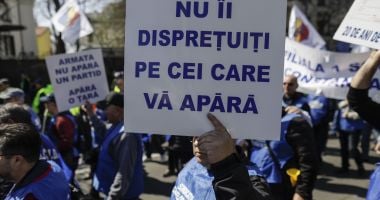Stire din Social : Sindicatul Naţional al Poliţiştilor cere o majorare cu 30% a salariului de bază al personalului contractual