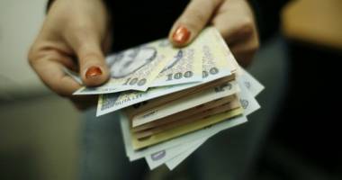Stire din Social : Ce salarii au românii și bulgarii
