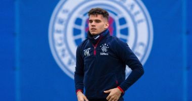 Stire din Sport : Salariu uriaș câștigat de Ianis Hagi la Glasgow Rangers