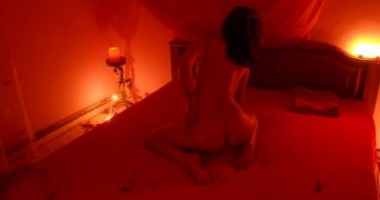 Show-uri cu lesbiene și reduceri  de prețuri la prostituate / IMAGINI INTERZISE MINORILOR - 8