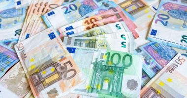 Stire din Economie : Salt de aproape 7% al rezervelor valutare