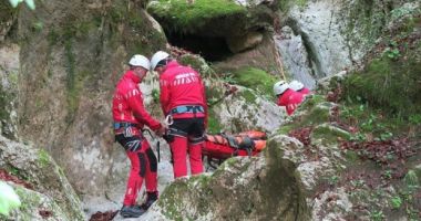 Bărbat găsit mort în Bucegi. Ar putea fi un subofițer ISU