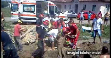 Stire din Eveniment : Salvare spectaculoasă în județul Călărași / VIDEO