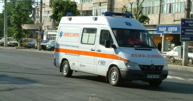 Ambulanța, solicitată de peste 300 de persoane, de 1 Mai