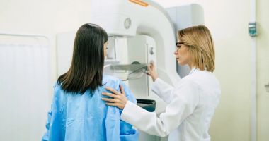 Stire din Sănătate : Cancerul de sân poate apărea la orice vârstă