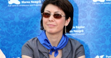 Stire din Sănătate : Sănătatea copilului și a mamei, în atenția specialiștilor din străinătate