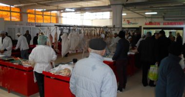 Stire din Economie : Sancţiuni contravenţionale date comercianţilor de miei