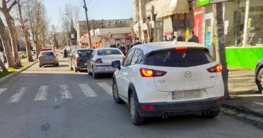Stire din Social : Zeci de sancțiuni contravenționale pentru oprire și staționare neregulamentară