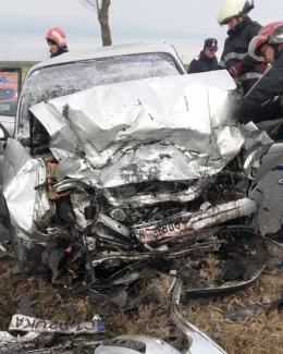 Grav accident rutier! Patru morți,  printre care un copil de 5 ani - 2