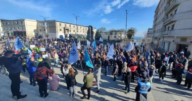 Stire din Economie : Șantierul Naval Damen Mangalia va intra oficial în faliment. 600 de muncitori vor protesta din nou în stradă!