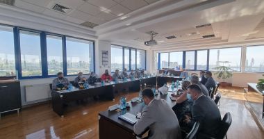 Ministrul Raluca Turcan, în vizită la SNC. „Pregătim un set de măsuri pentru rezolvarea problemei forţei de muncă!” - 7