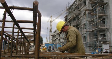 Dramă în construcții