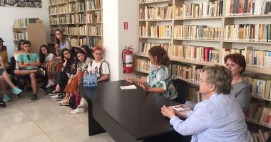 Stire din Cultură-Educație : Săptămână francofonă la Colegiul Național "Mircea cel Bătrân"