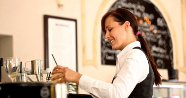 Stire din Cultură-Educație : Săptămâna meseriilor la Colegiul Economic Mangalia