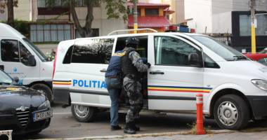 Stire din Eveniment : Șapte afaceriști din Constanța reținuți pentru evaziune fiscală