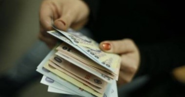Stire din Social : INS/ Au scăzut salariile românilor