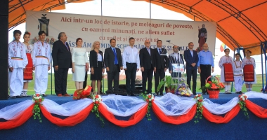 Stire din Politică-Administrație : Primarul Dorinela Irimia și-a lansat candidatura pentru un nou mandat la Saraiu
