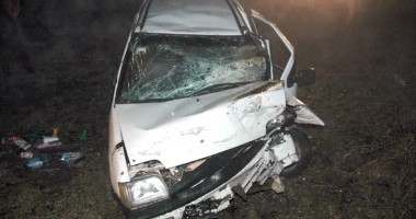 S-a răsturnat cu mașina de băut ce era - 2