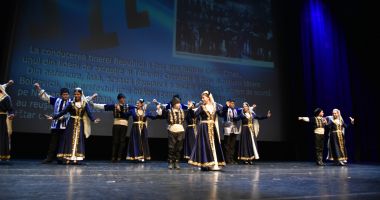 Ziua Etniei Tătare, celebrată cu fast de UDTTMR, în cadrul unui show cu 1.000 de spectatori - 11
