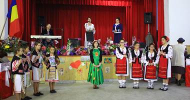 Sărbătoare în "Familia Saraiu". Primarul Dorinela Irimia, la moment aniversar - 2