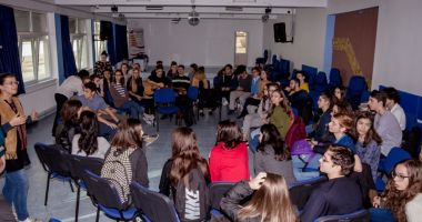 Stire din Cultură-Educație : Sărbătoare la Liceul Teoretic "Nicolae Bălcescu" Medgidia