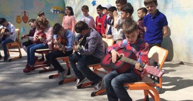 Sărbătoare la Școala "Gheorghe Țițeica" - 3