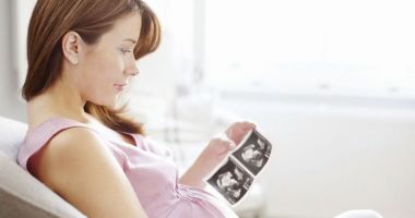 Stire din Sănătate : Sarcina extrauterină, cauze şi complicaţii