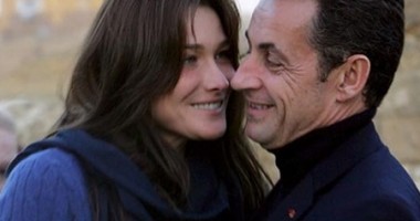 Stire din Actualitate : Sarkozy a devenit din nou tătic