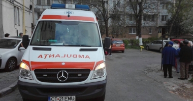 Galerie foto. PANICĂ ÎNTR-UN BLOC DIN CONSTANȚA. Zeci de locatari evacuați, după ce un apartament a fost cuprins de flăcări - 6