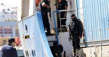 Stire din Actualitate : Șase containere cu arme ilegale, descoperite pe o navă în Grecia