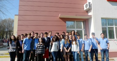 Stire din Cultură-Educație : Iată ce premii "americane" a câștigat Liceul Internațional  de Informatică