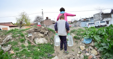Șatra de pe Munții Tatra. Trăiesc din furtișaguri și se visează în noul cartier social - 4