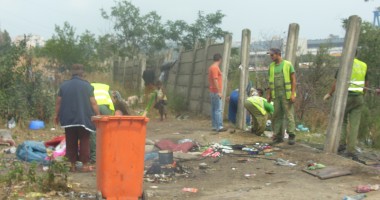 La sesizarea reporterilor "Cuget Liber"/ A fost evacuată șatra de romi din zona Far - 4