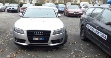Stire din Eveniment : S-a trezit cu mașina confiscată de polițiști, întrucât era furată din Italia