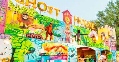 Stire din Social : Invitație la distracție: carnaval în Satul de Vacanță din Constanța