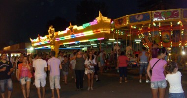 Stire din Diverse : Satul de Vacanță sau Liberty Parade?