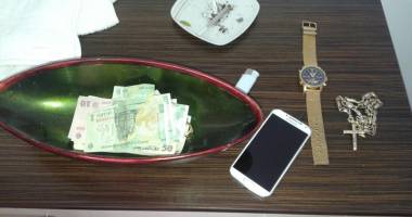 S-au ascuns la mare! Polițiștii au prins doi tineri căutați în toată țara - 2