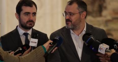 Stire din Actualitate : Scandal la discuțiile de la Palatul Victoria pe viitorul buget. Ce acuze aduce USR