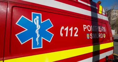 Stire din Eveniment : Scandal la o intervenție SMURD. Acuzații că medicii ar fi refuzat ajutorul pentru mama unui pacient