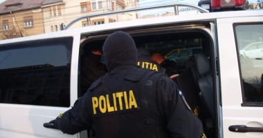 Scandalagiii din stațiunea Mamaia au fost arestați
