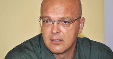 Stire din Eveniment : PERCHEZIȚII LA ISJ CONSTANȚA. Răducu Popescu: "Ancheta vizează sesiunea a doua a bacalaureatului"