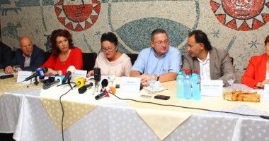 Stire din Social : SCANDAL / CORINA MARTIN atacată de colegii din turism