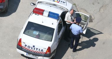 Stire din Eveniment : Administratorul unui hotel din Mamaia, agresat de patru turiști