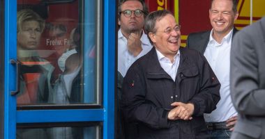 Stire din Actualitate : Scandal în Germania. Succesorul Angelei Merkel a râs în timpul unei vizite în zonele inundate