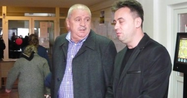Scandal după scandal în fața Primăriei Mangalia - 2