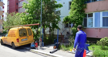Scandal uriaș într-un bloc din Poarta 6. RADET le-a oprit centrala termică și îi dă în judecată pe locatari - 12