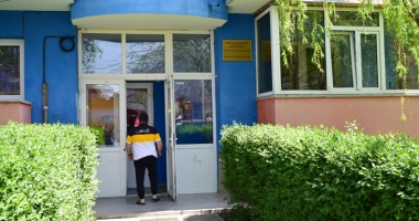 Scandal uriaș într-un bloc din Poarta 6. RADET le-a oprit centrala termică și îi dă în judecată pe locatari - 7